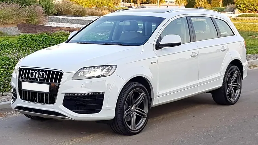 SUPERCHARGED AUDI Q7 V6 / GCC SPECS / AFFORDABLE / FUEL EFFICIENT / EXCELLENT CONDITION - Image 9
