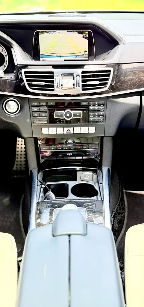 2014 Mercedes-Benz E-Class E 300 GCC Specs - Image 11