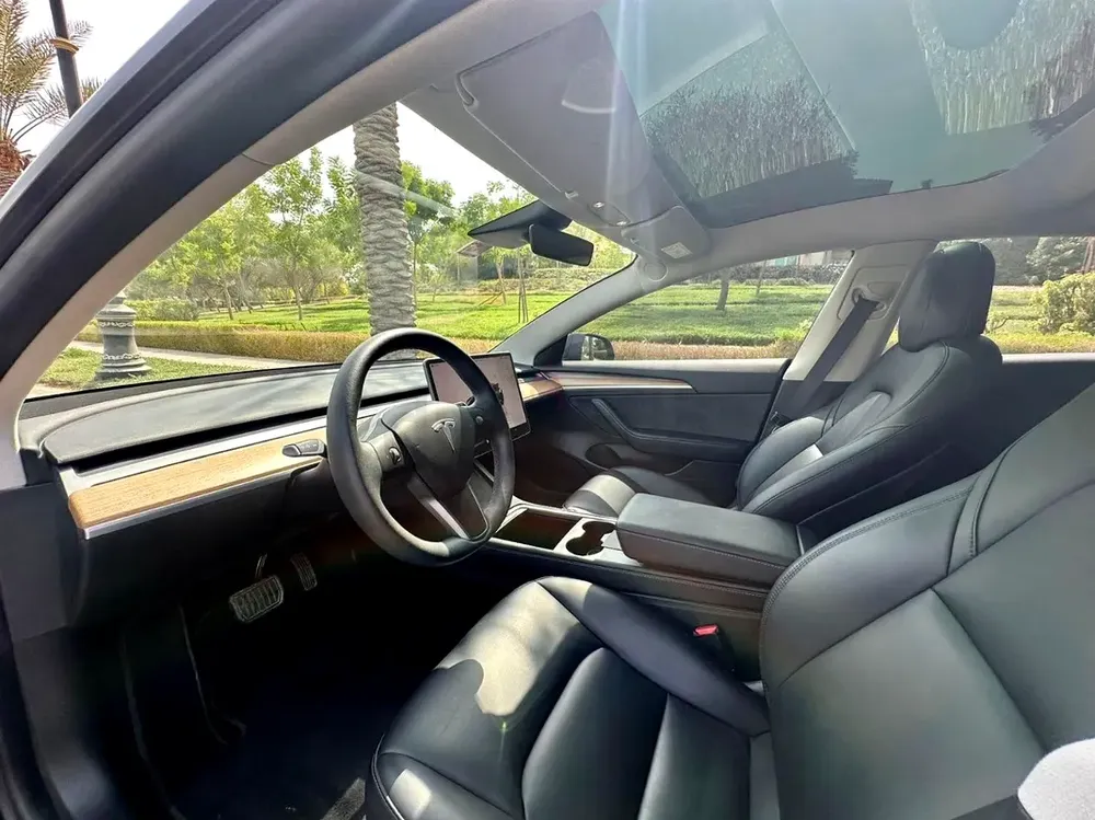 Tesla Model 3 Standard 2023 | GCC Specs | Perfect Condition - Image 6