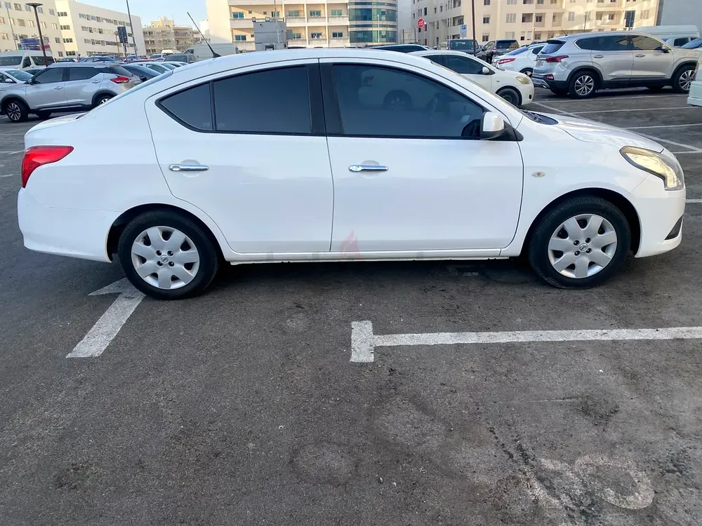 NISSAN SUNNY 2022 SV GCC KM:49000 EXCELLENT CONDITION CAR - Image 7
