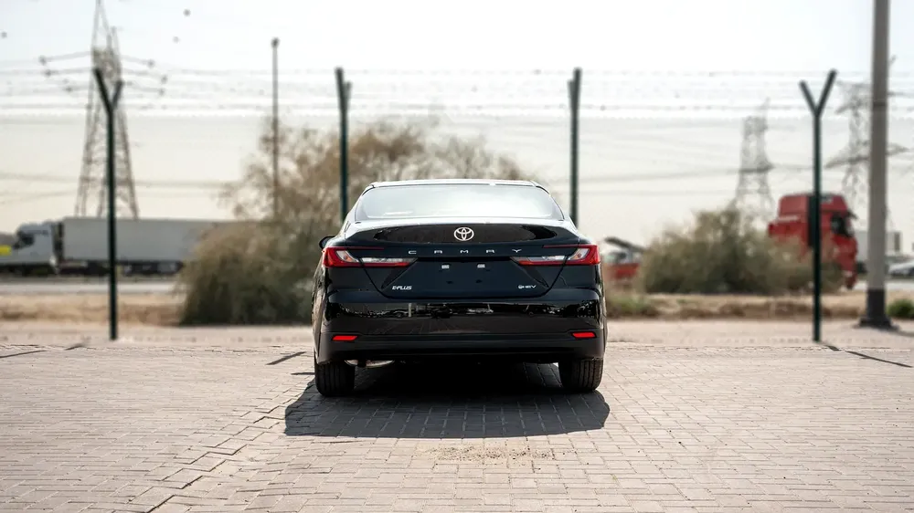 2026 Toyota Camry E-plus 2.5L Hybrid (Black-Beige) - Image 5