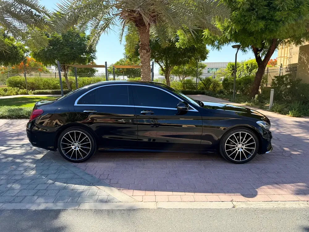 2016 Mercedes-Benz C-Class C200 | GCC Specs | Low Mileage - Image 9