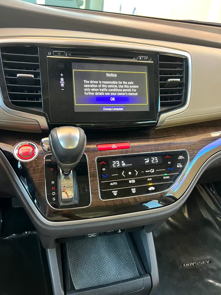 2019 Honda Odyssey Sport Edition - GCC Specs - Pristine Condition - Image 13
