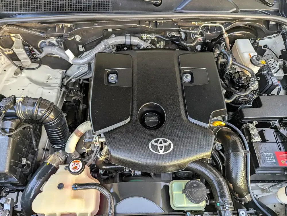2024 Toyota Hilux DIESEL Double Cab GLX - GCC Specs - Brand New - Image 13