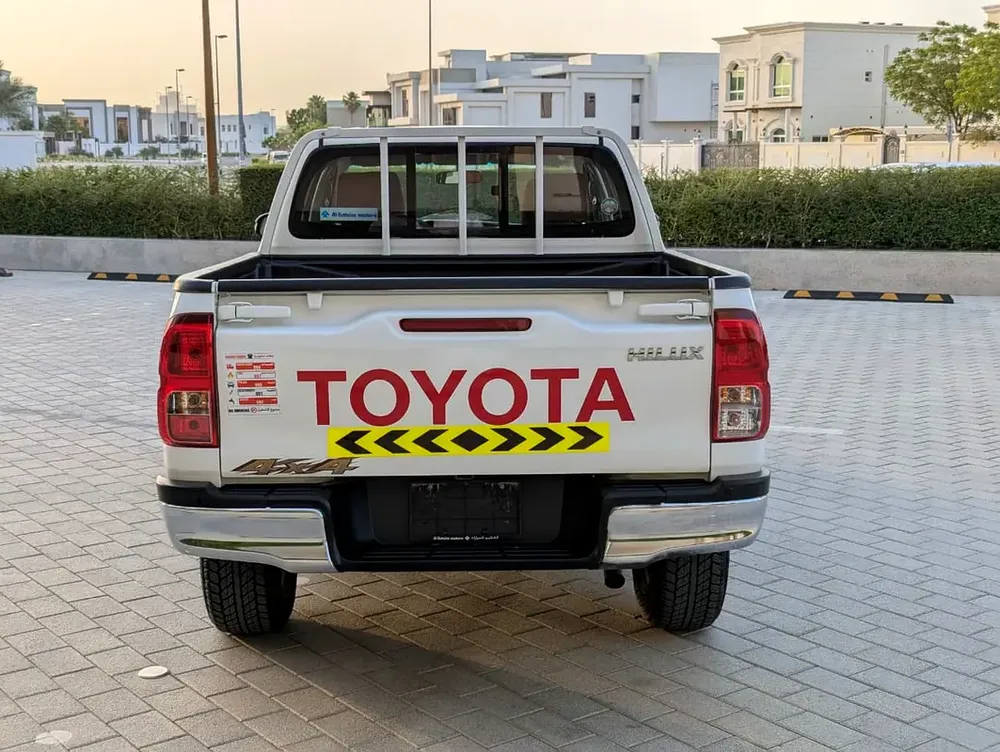 2024 Toyota Hilux DIESEL Double Cab GLX - GCC Specs - Brand New - Image 18