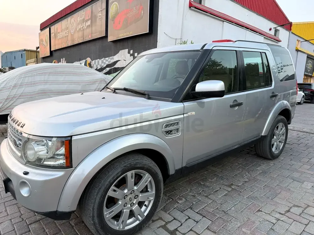 Land Rover LR4 HSE 2013 GCC Specs - Image 4