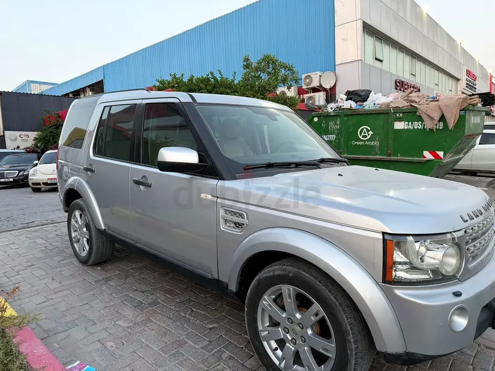 Land Rover LR4 HSE 2013 GCC Specs - Image 5