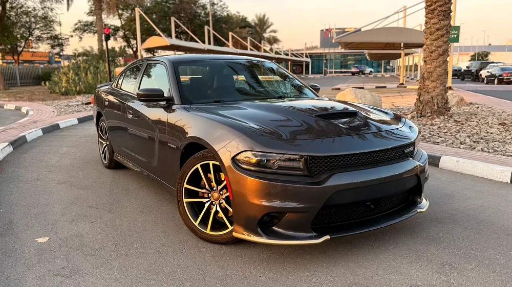 Dodge Charger Hemi V8,Original paint Full Service History - Image 5