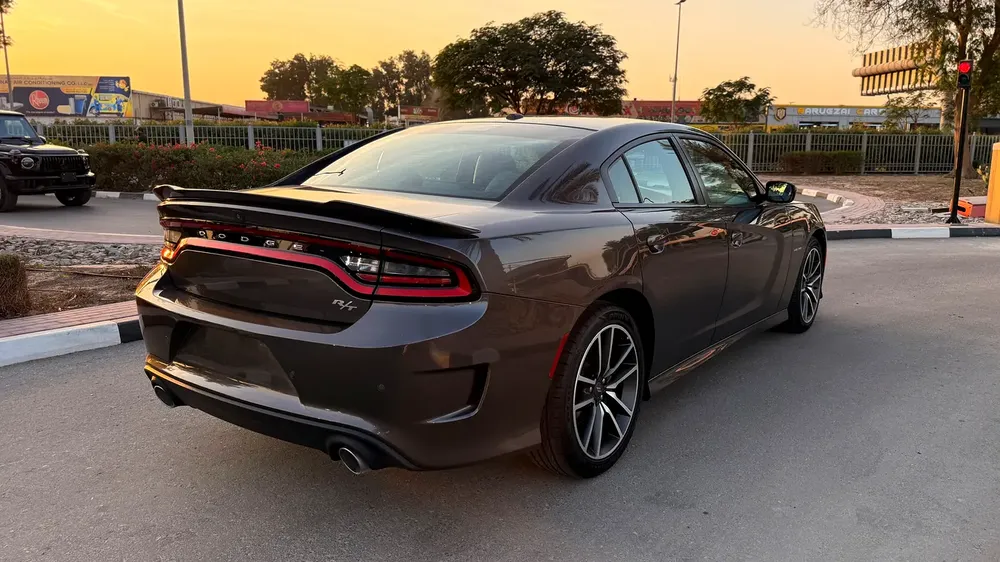 Dodge Charger Hemi V8,Original paint Full Service History - Image 6