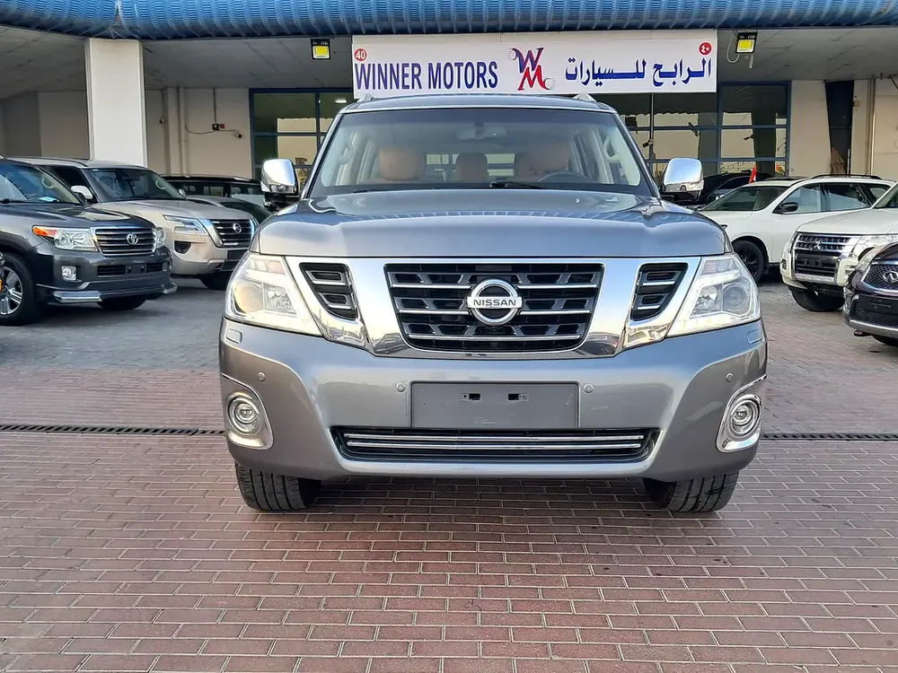 Nissan Patrol SE Platinum 2016 GCC Specs V8 Cylinder 5.6L Engine Family Used Car - Image 5
