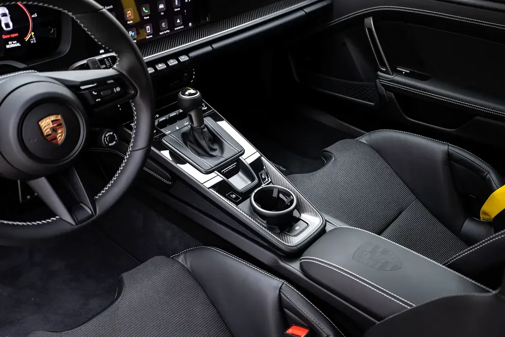 2025 PORSCHE 911 GT3 TOURING | MAIN DEALER WARRANTY | HIGH SPEC - Image 19