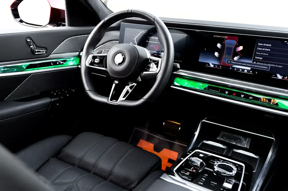 BMW 740i M Sport Individual – 2026 | GCC | Only 2,050 KM | 2 Years Warranty | AED 449,000 - Image 13