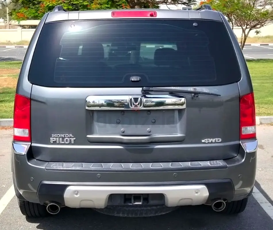 Honda Pilot - GCC Specs - First Owner From New - Full Option - Image 5