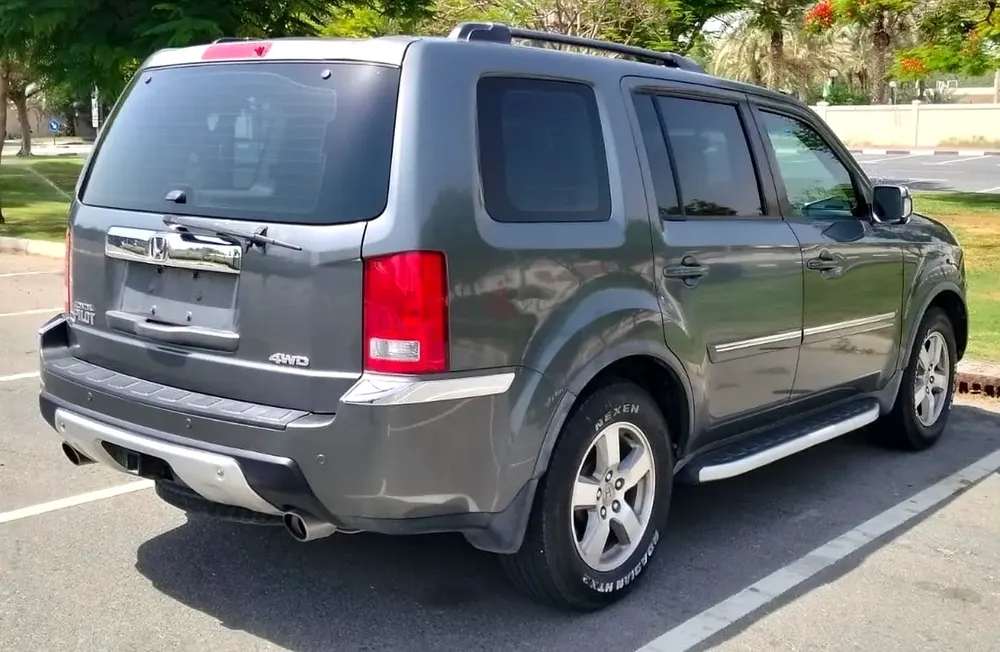Honda Pilot - GCC Specs - First Owner From New - Full Option - Image 6