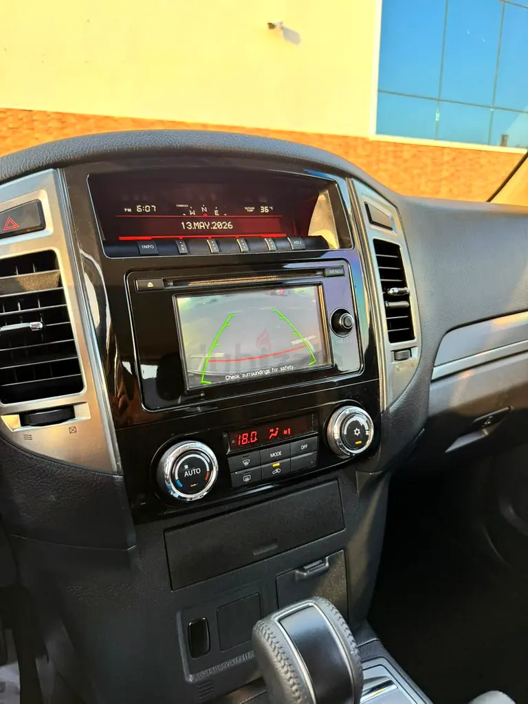 Mitsubishi Pajero GLS 2016 | GCC Specs | Well Maintained - Image 13