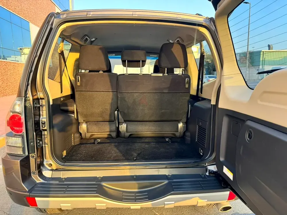 Mitsubishi Pajero GLS 2016 | GCC Specs | Well Maintained - Image 15
