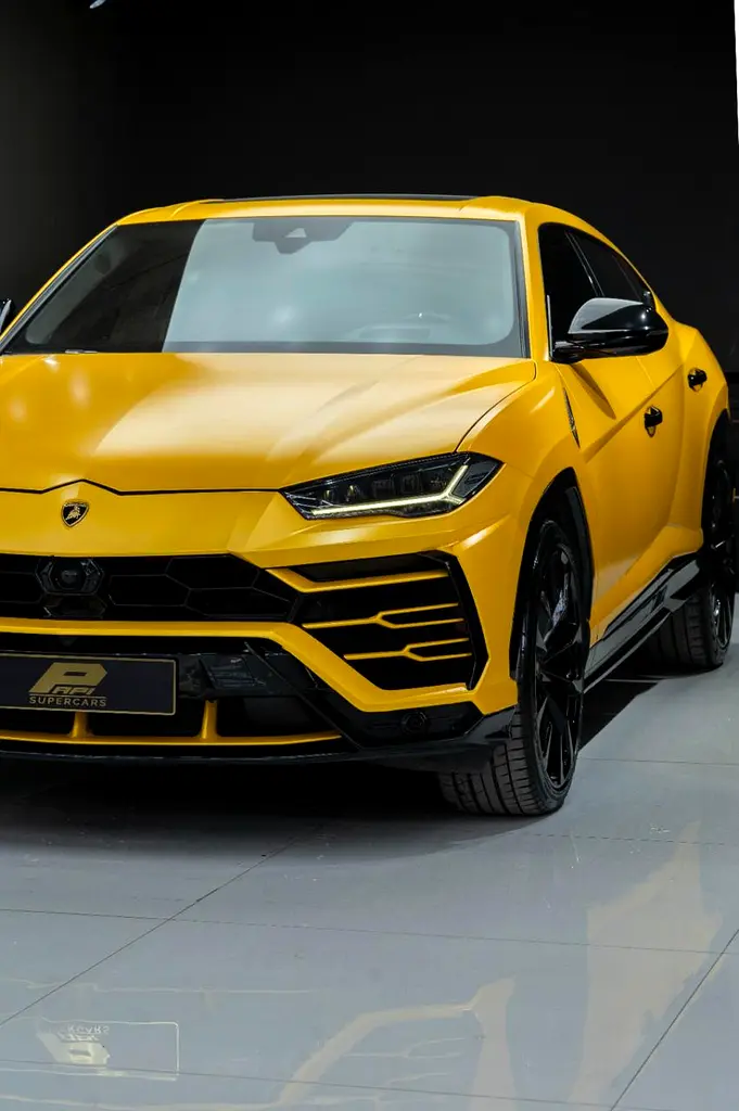 2022 Lamborghini Urus | GCC Specs | Pristine Condition - Image 4