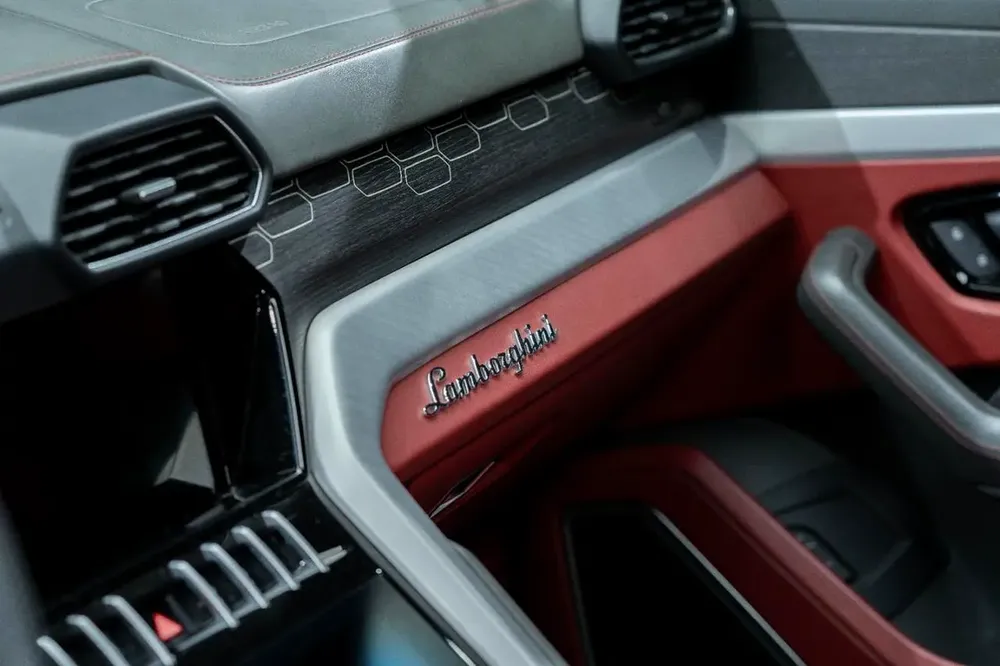 2022 Lamborghini Urus | GCC Specs | Pristine Condition - Image 8