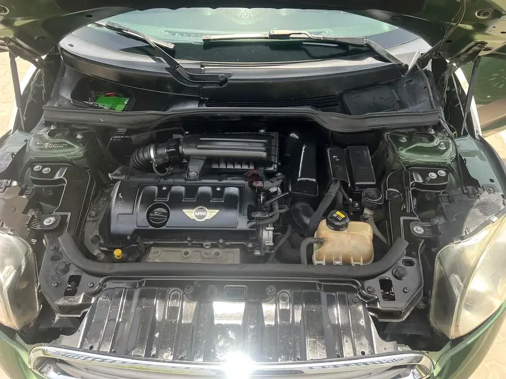 Mini Cooper Olive - Image 12