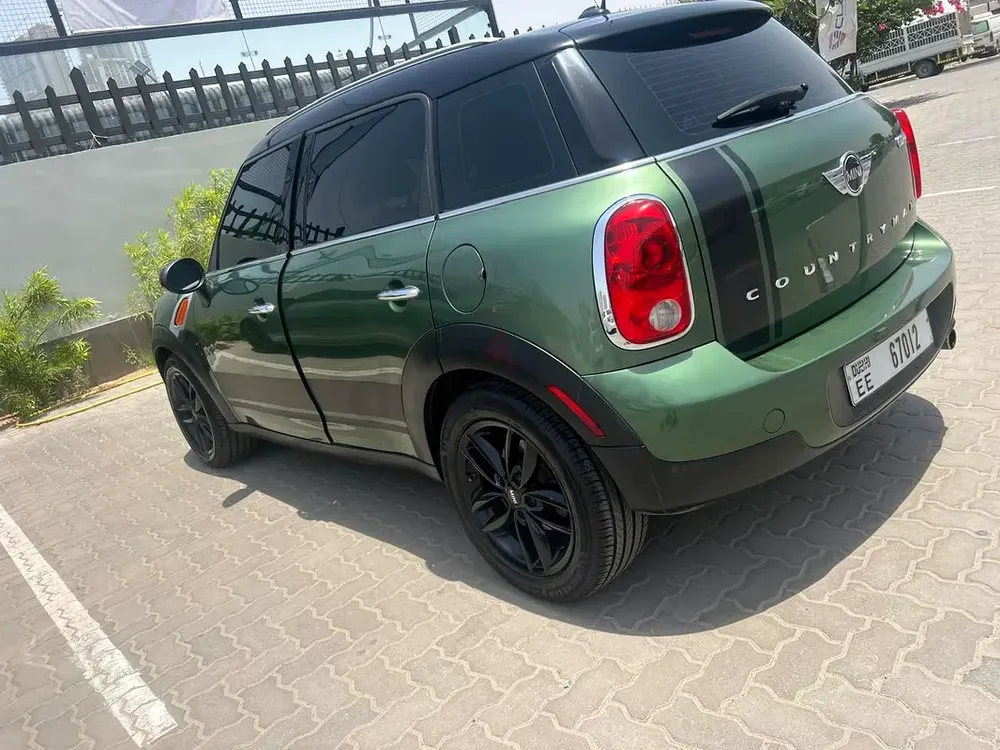 Mini Cooper Olive - Image 4
