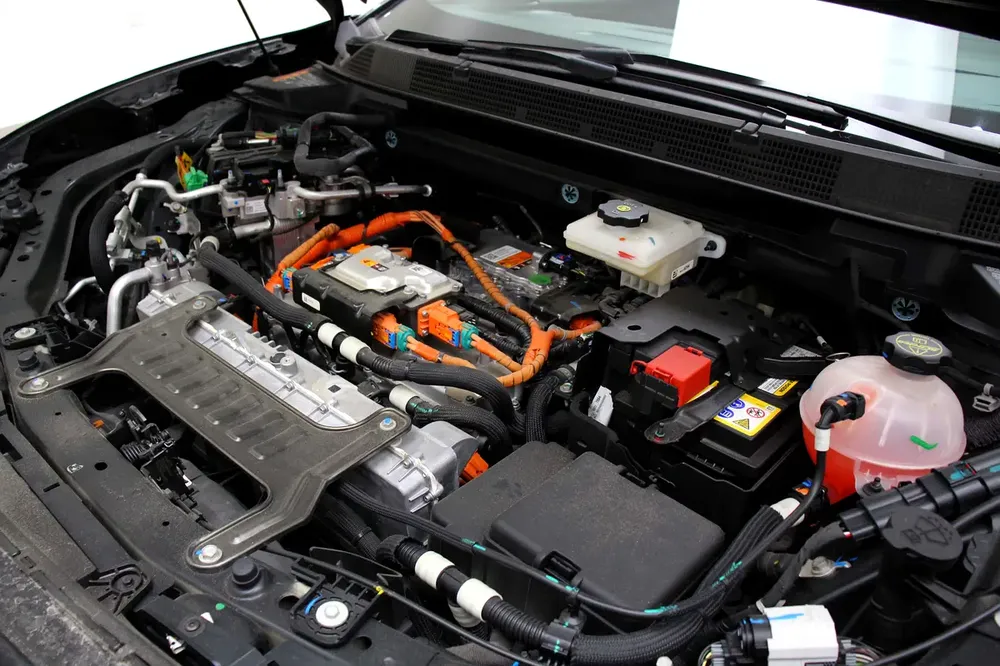 Chevrolet Equinox RS Electric vehicle , Brand New, 500+ KM Of range! - Image 9