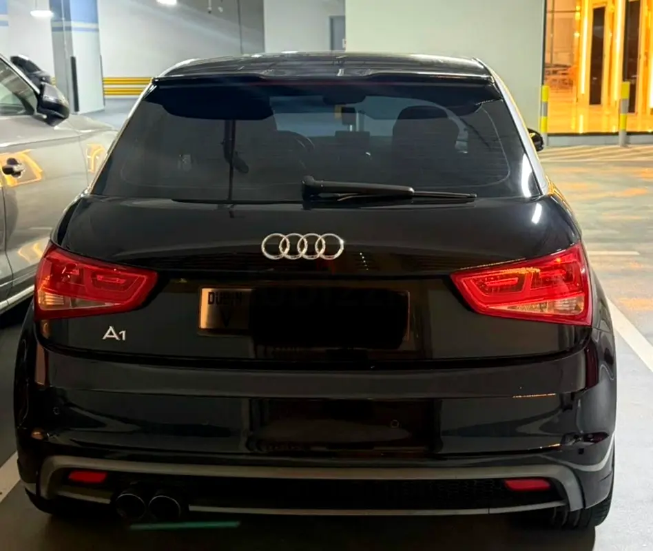 Urgent Sell Audi A1 S-line Full option 2014 GCC Specs - Image 5