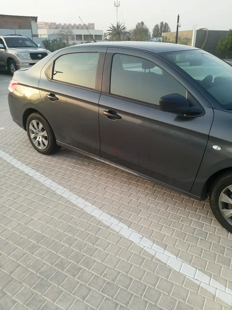 Reliable Peugeot 301 Great fuel efficency - Image 5
