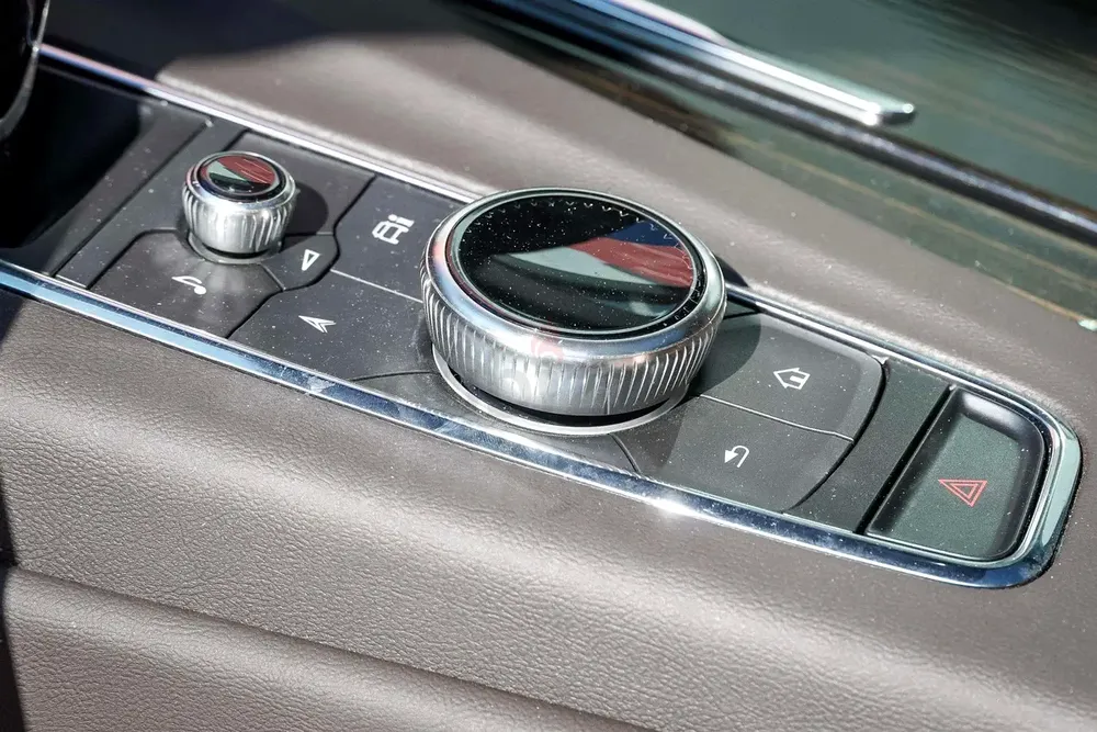 AED 6078/month | 2024 Cadillac Escalade ESV SR | GCC Specs | Ref#421842 - Image 16