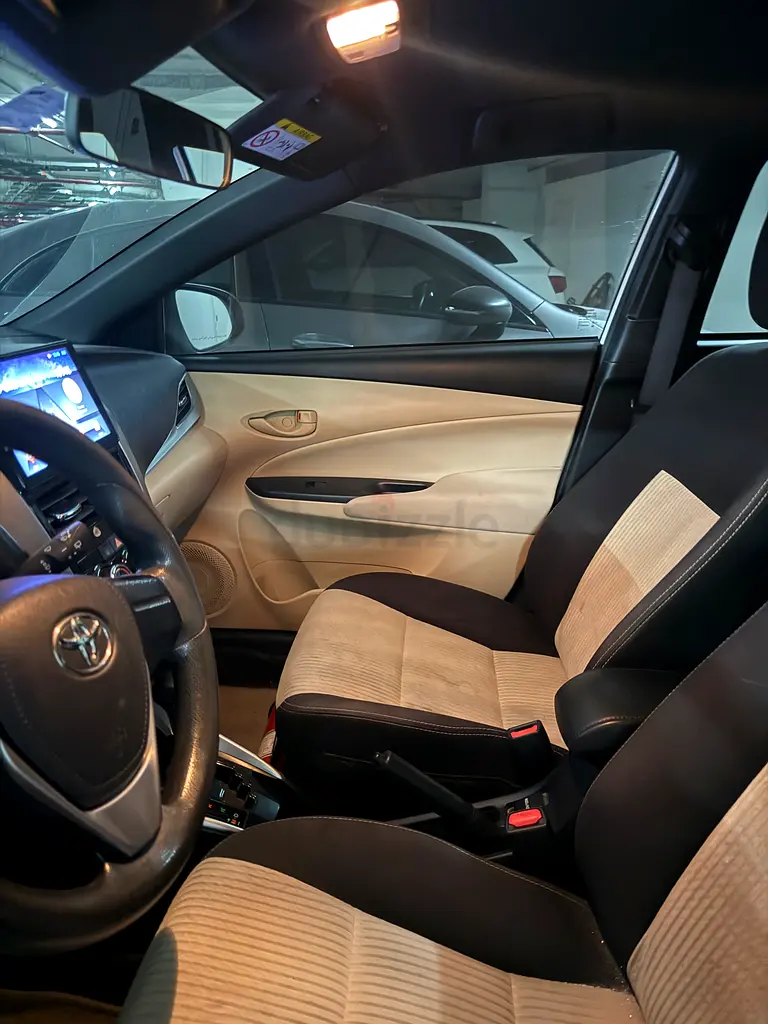 Toyota Yaris E 2019 | GCC Specs - Image 4