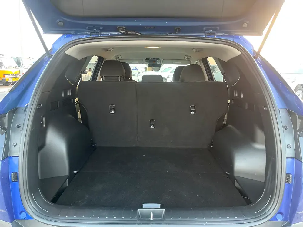 HYUNDAI TUCSON 2022 SEL 2.5 V4 AMERICAN SPECS - Image 13