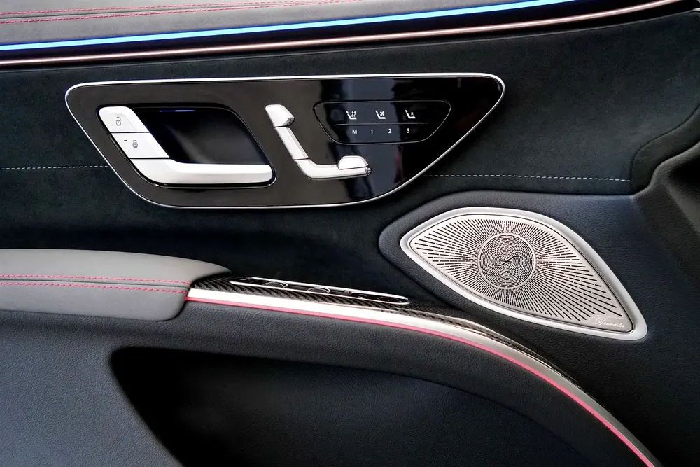 2023 MERCEDES EQS 53 4M+ AMG / GCC / DEALER WARRANTY - Image 15
