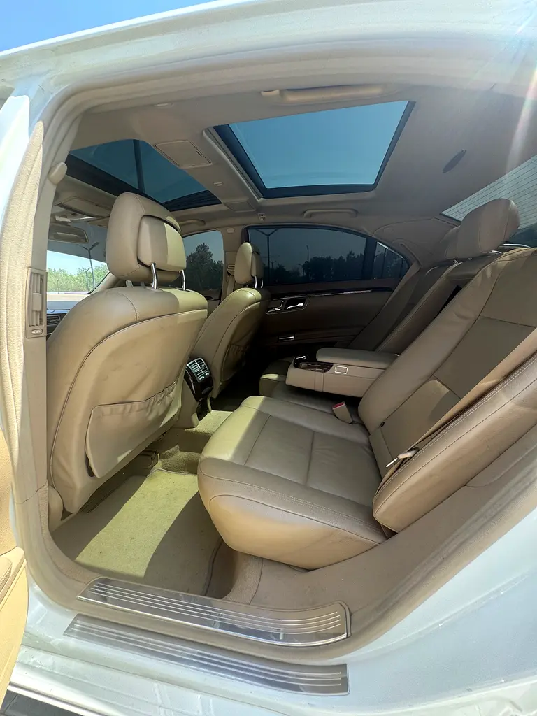 Mercedes-Benz S-Class S 300 | 2012 | GCC specs - Image 11
