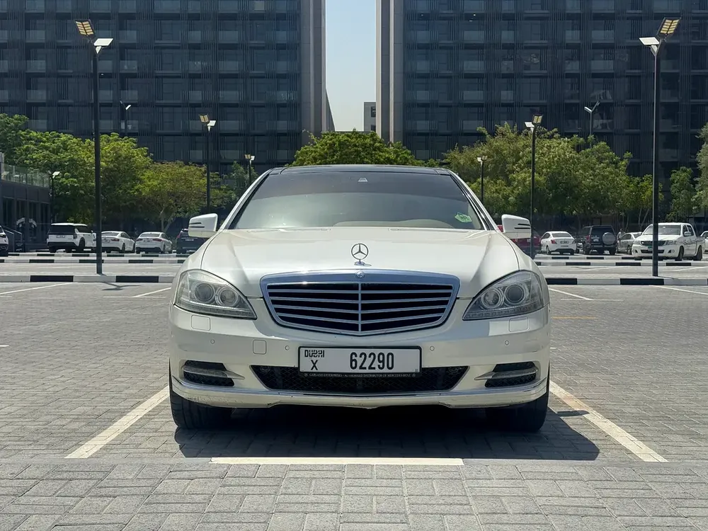 Mercedes-Benz S-Class S 300 | 2012 | GCC specs - Image 4