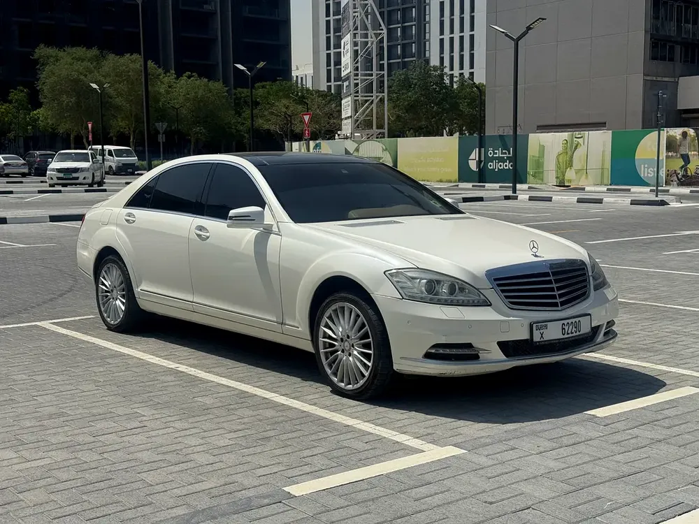 Mercedes-Benz S-Class S 300 | 2012 | GCC specs - Image 6