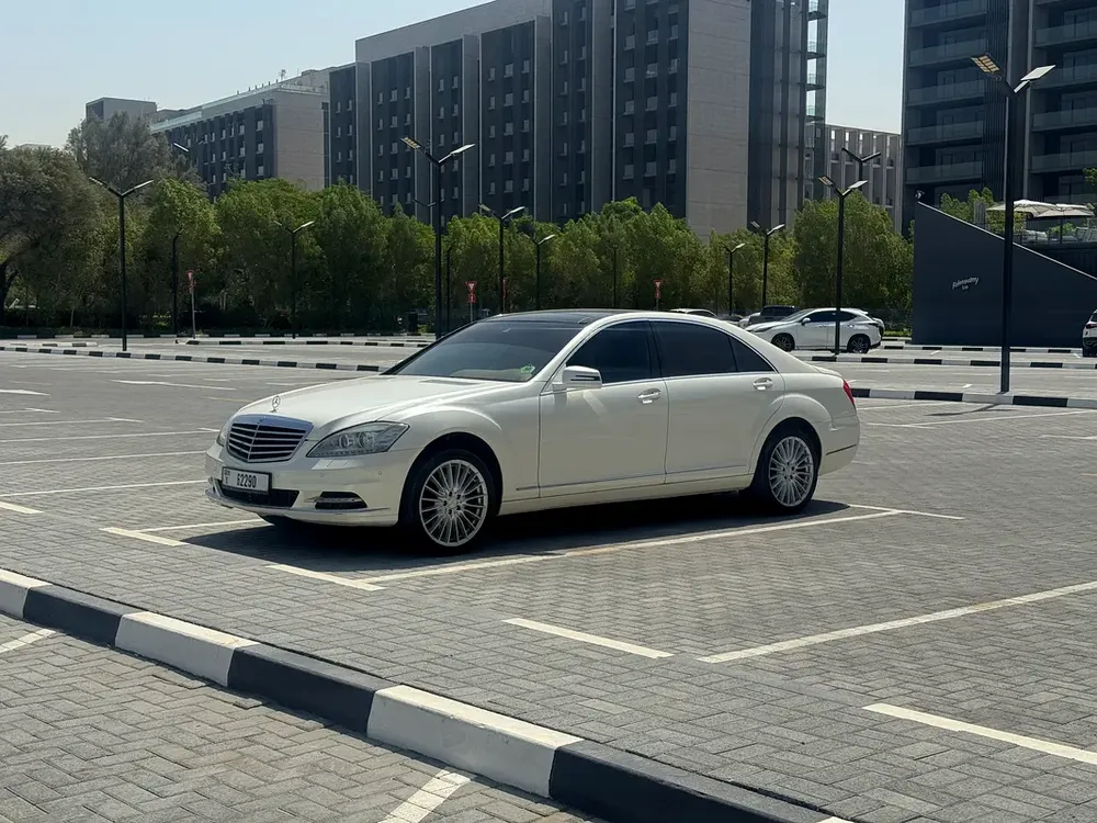 Mercedes-Benz S-Class S 300 | 2012 | GCC specs - Image 8
