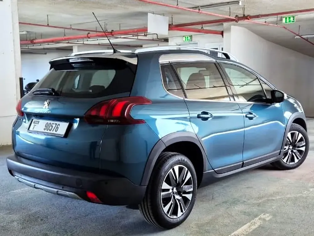 Pristine 2018 Peugeot 2008 | Only 23,000 KM | High Options | GCC Spec - Image 4
