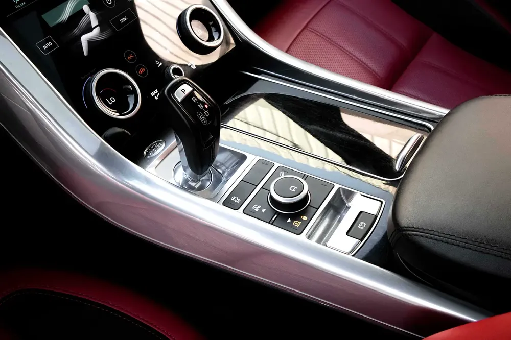 2,879 P.M |  Range Rover Sport HSE Dynamic | 0% Downpayment | WARRANTY! - Image 10