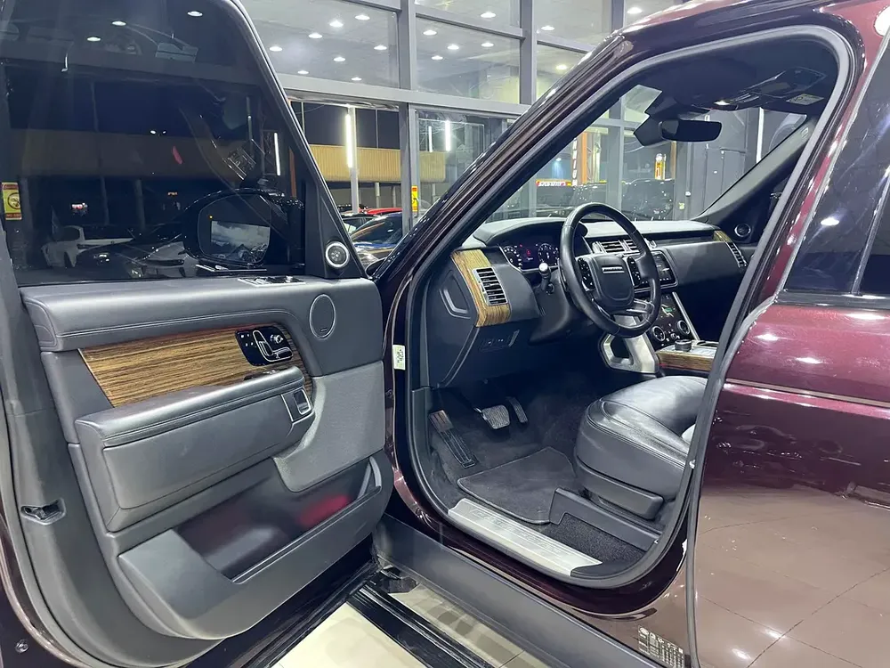 RANGE ROVER VOGUE HSE 2019 GCC SPECS FULL SERVICE HISTORY AL TAYER - Image 11