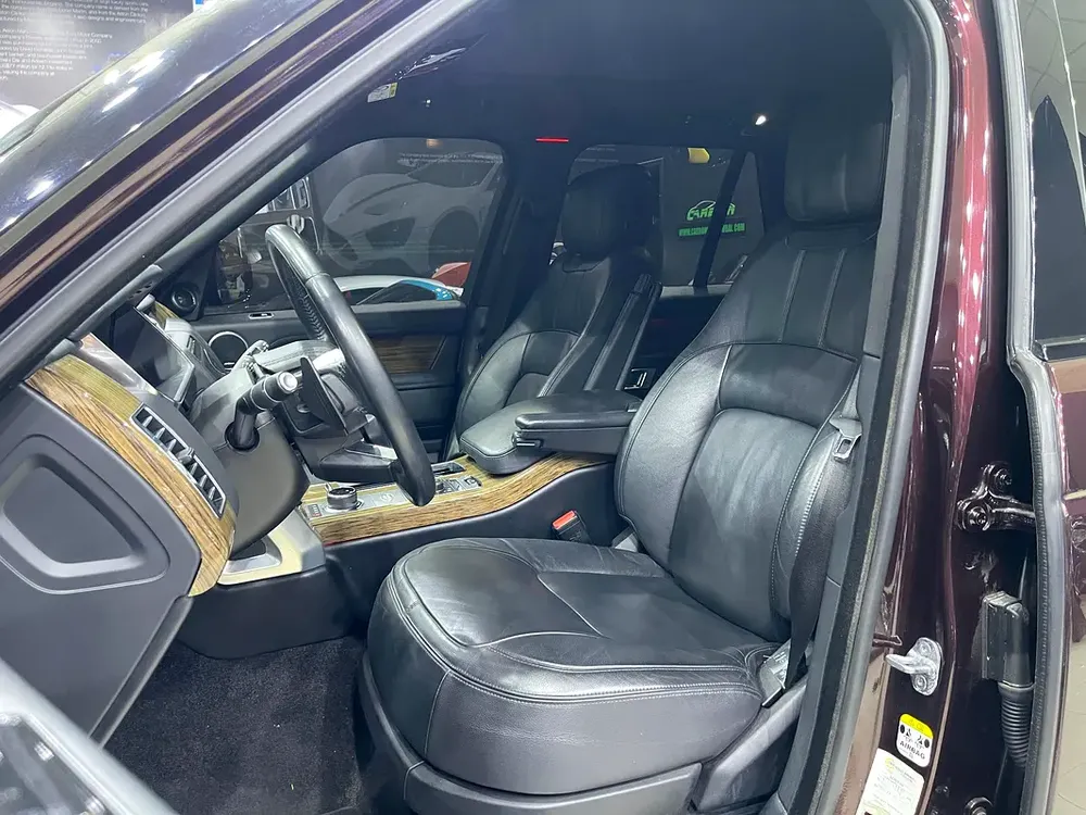 RANGE ROVER VOGUE HSE 2019 GCC SPECS FULL SERVICE HISTORY AL TAYER - Image 12