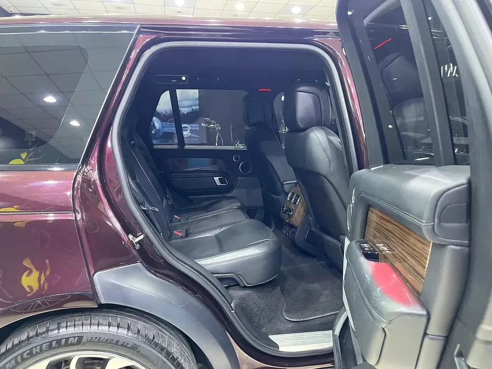 RANGE ROVER VOGUE HSE 2019 GCC SPECS FULL SERVICE HISTORY AL TAYER - Image 20