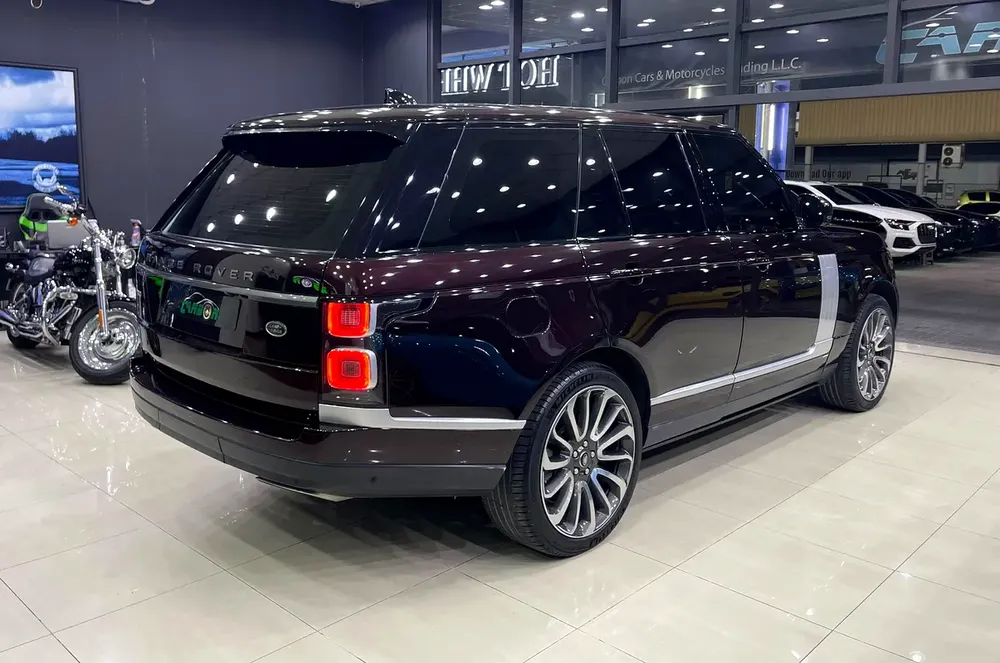 RANGE ROVER VOGUE HSE 2019 GCC SPECS FULL SERVICE HISTORY AL TAYER - Image 7
