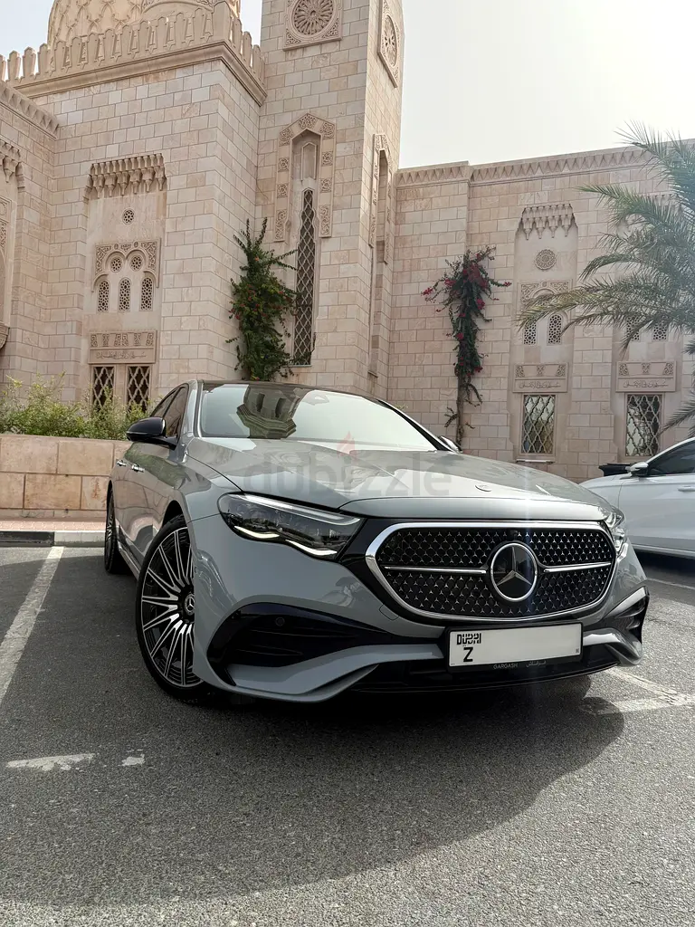 2024 Mercedes-Benz E-Class E 300 - GCC Specs - Brand New - Image 6