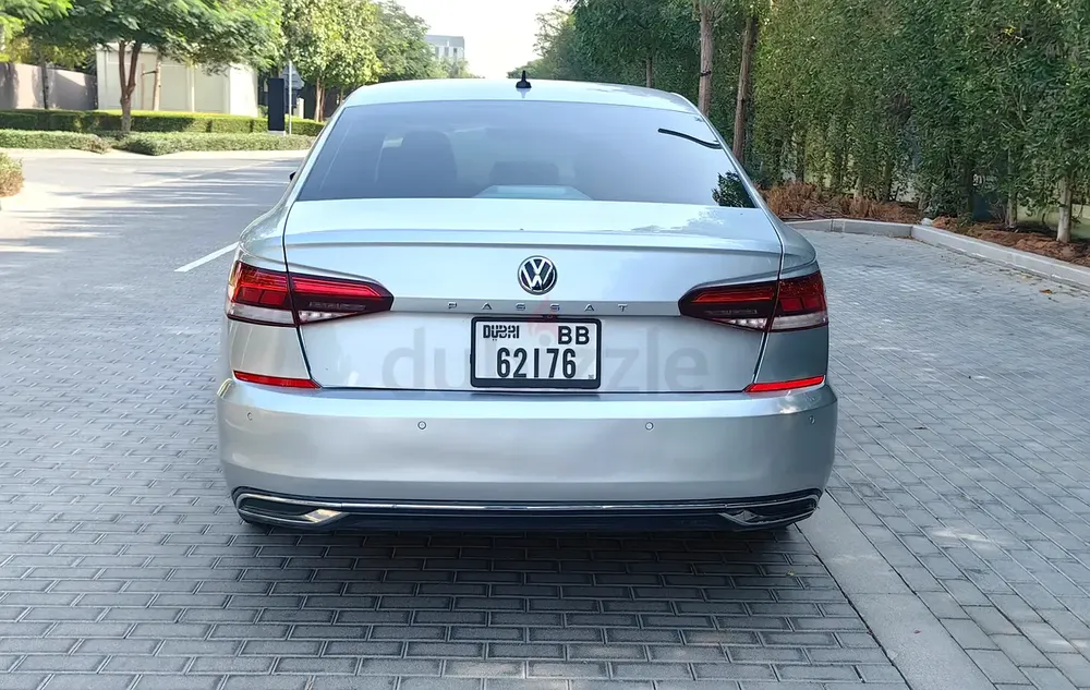 2020 VOLKSWAGEN PASSAT GCC SPECS - EXCELLENT CONDITION - Image 9