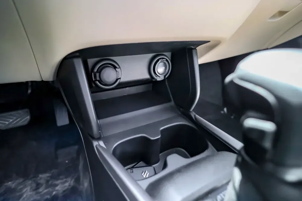 Suzuki Dzire | 2026 GLX 1.2-litre | 4-cylinder petrol engine | 5 Speed AT | 9 Touchscreen - Image 19
