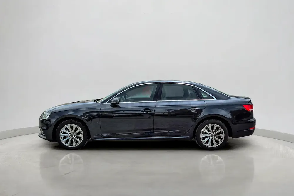 2018 Audi A4 30 TFSI 1.4L | GCC Specifications - Image 5