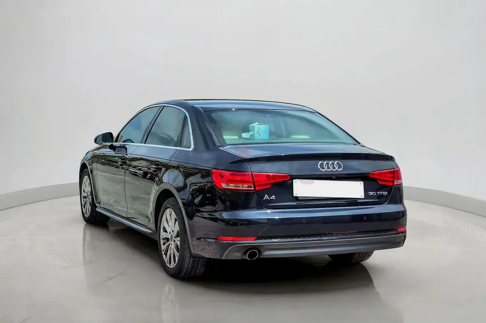 2018 Audi A4 30 TFSI 1.4L | GCC Specifications - Image 8