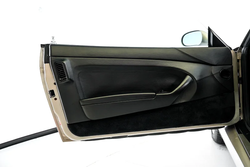 1999 | 456M GTA | 1 OF 650 | GOLDEN/BLACK | POP-UP HEADLIGHTS - Image 9
