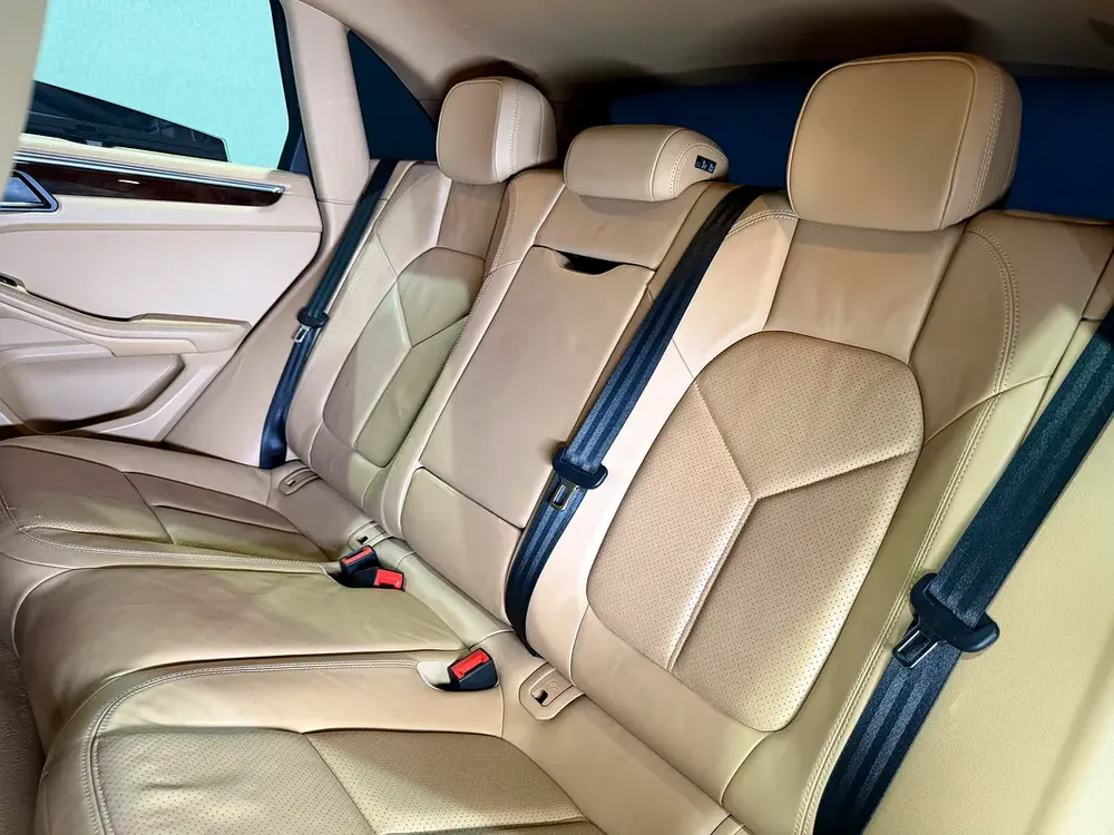 PORSHE MACAN S 2015 GCC FHS - Image 16