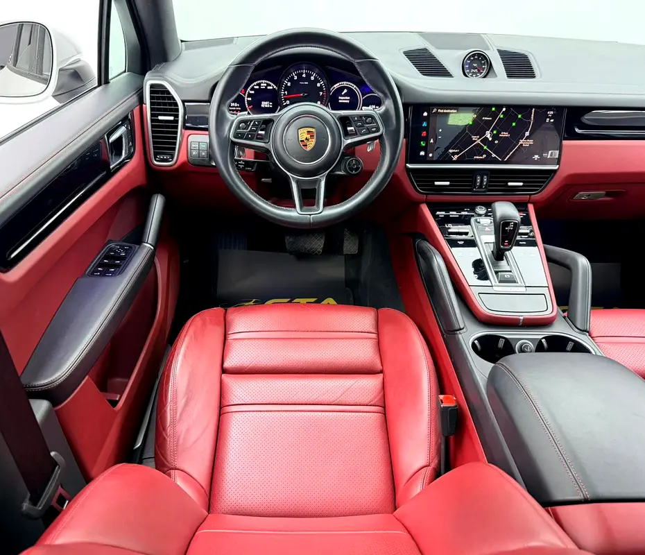 2023 Porsche Cayenne Coupe, Warranty, Full Porsche Service History, Excellent Condition, GCC - Image 14