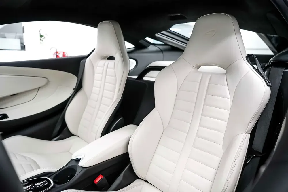 2025 MCLAREN GTS / GCC / DEALER WARRANTY - Image 12